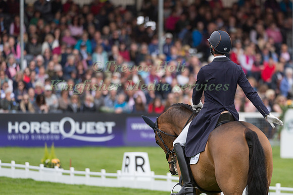 WILLIAM COLEMAN (USA) RIDING  OBOS O'REILLY