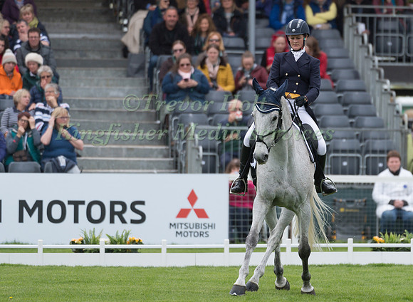 ASHLEY EDMOND  (GBR) RIDING  TRIPLE CHANCE
