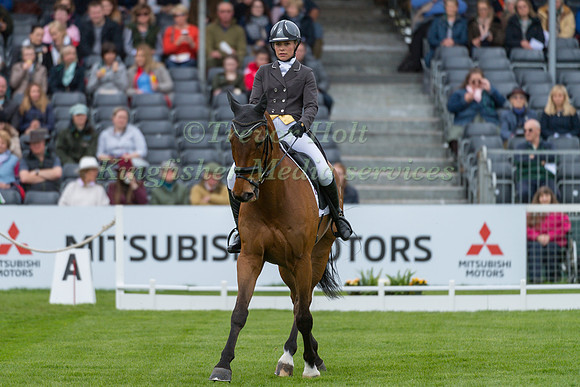 GEORGIE STRANG  (GBR) RIDING  COOLEY EARL