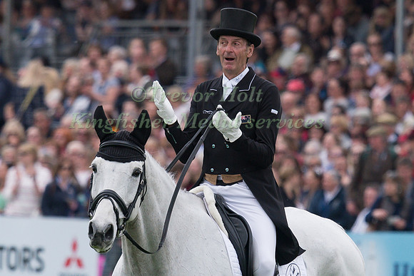 MARK TODD (NZL) RIDING  KILTUBRID RHAPSODY
