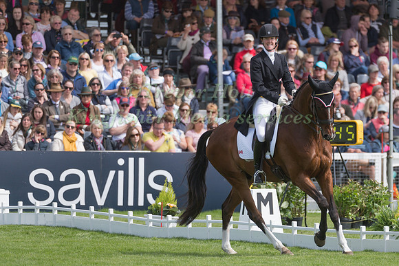 SELENA O'HANLON (CAN) RIDING  FOXWOOD HIGH