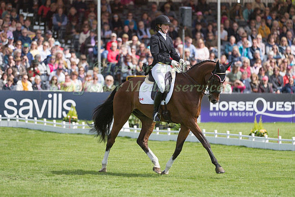 SELENA O'HANLON (CAN) RIDING  FOXWOOD HIGH