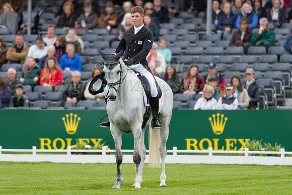 WILL FURLONG (GBR) RIDING  COLLIEN P 2