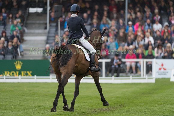 DEE HANKEY  (GBR) RIDING  CHEQUERS PLAYBOY