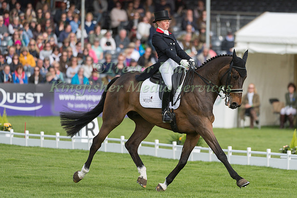 ROSALIND CANTER  (GBR) RIDING  ALLSTAR B