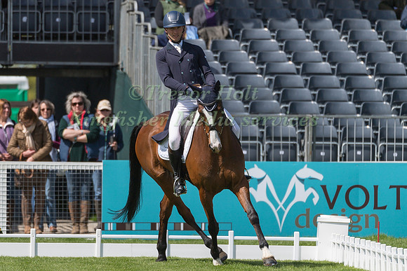 ALEXANDER WHEWALL RIDING  CHAKIRIS STAR