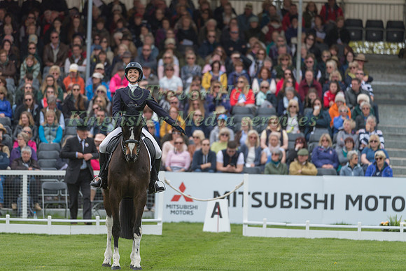 BECKY WOOLVEN  (GBR) RIDING  CHARLTON DOWN RIVERDANCE