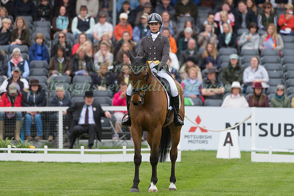 GEORGIE STRANG  (GBR) RIDING  COOLEY EARL