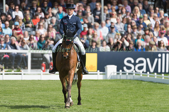MICHAEL JUNG GER) RIDING  LA BIOSTHETIQUE - SAM FBW