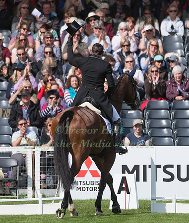 ALEXANDER BRAGG (GBR) RIDING  ZAGREB