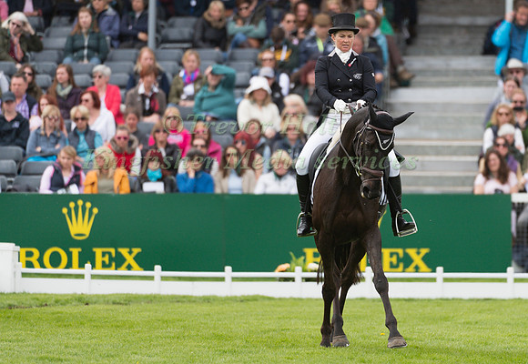 JONELLE PRICE (NZL) RIDING  CLASSIC MOET