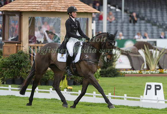 CAROLINE POWELL (NZL) RIDING  ON THE BRASH