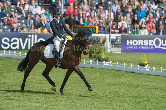DANIELLE DUNN  (GBR) RIDING  ZOCARLA BLH