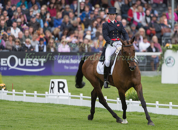 PIGGY FRENCH  (GBR) RIDING  VANIR KAMIRA