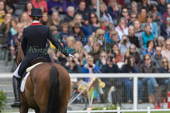 PIGGY FRENCH  (GBR) RIDING  VANIR KAMIRA