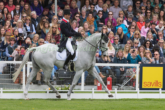 HARRY MEADE (GBR) RIDING  AWAY CRUISING