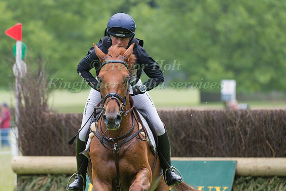 PIGGY FRENCH (GBR) AND HIGHDOWN MARCH