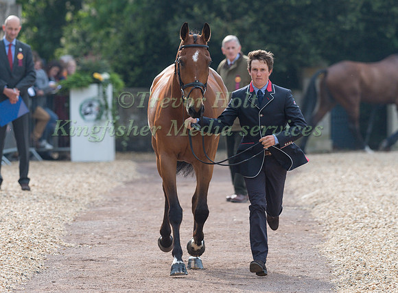Tom McEwen (GBR) and  Toledo de Kerser