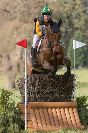NICKY HILL  RIDING  BALLYSHAN BELLISSIMO