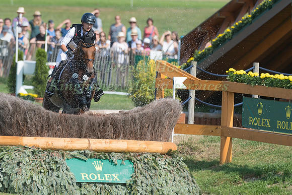 JULIA KRAJEWSKI (GER) AND  SAMOURAI DU THOT