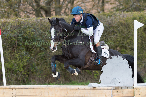 CARLOS PARRO (GBR) AND CALCOURT LANDLINE