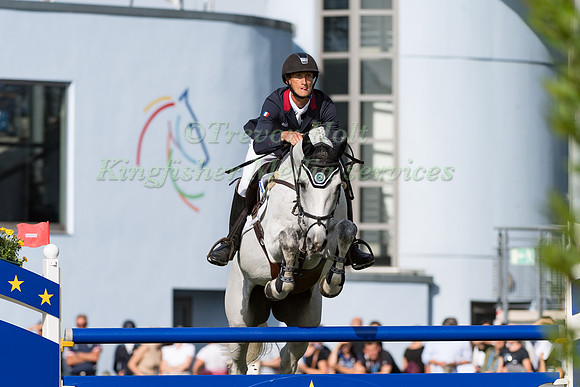 CHRISTOPHER SIX (FRA) AND  TOTEM DE BRECEY