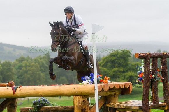 William Fox-Pitt of Great Britain riding Bay My Hero