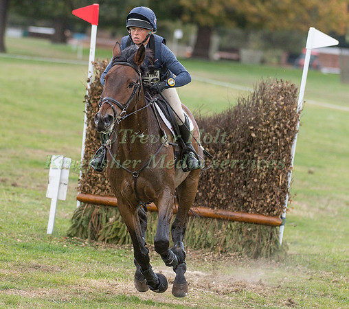 ROSALIND CANTER RIDING LORDSHIPS GRAFFALO