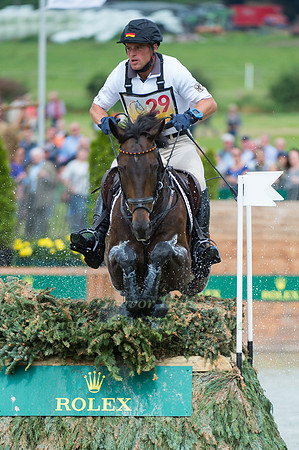 Andreas Ostholt (GER)and So Is Et
