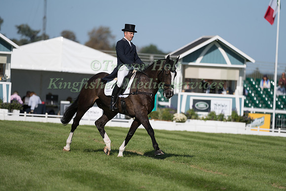 BEN HOBDAY (GBR) AND HARELAW WIZARD