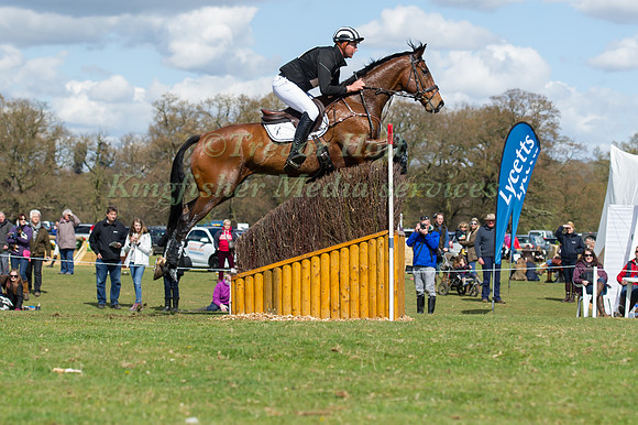 Jesse  Campbell (NZL) riding Kaapachino