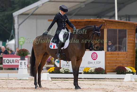 CLARA LOISEAU (FRA) AND WONT WAIT