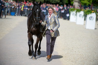 Nicola Wilson and Opposition Buzz