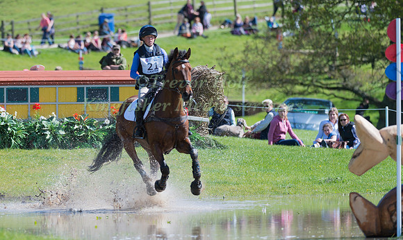 ROSALIND CANTER (GBR) RIDING  ZENSHERA COMPETING IN THE CROSS COUNTRY PHASE OF THE  EVENT RIDERS MASTERS COMPETITION AT THE  2017 DODSON AND HORRELL CHATSWORTH INTERNATIONAL HORSE TRIAL.
