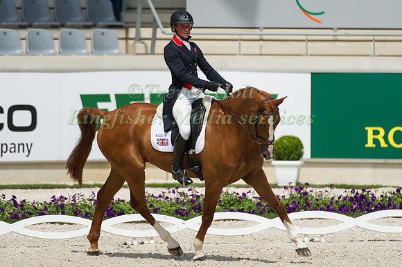 Izzy Taylor riding Orlando taking part in the dressage test