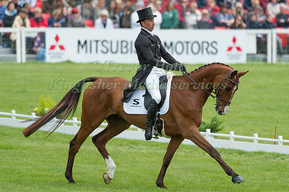 Tim Price (NZL) riding Ringwood Sky Boy