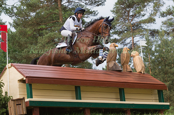 ELISABETH HALLIDAY-SHARP (USA) AND DENIRO Z