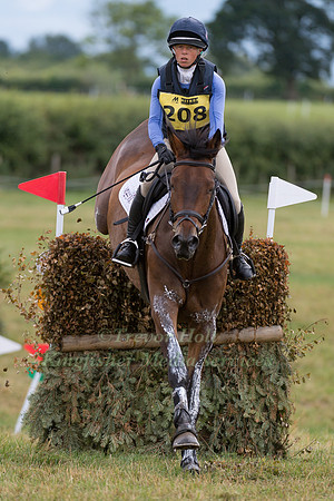 ROSALIND CANTER  AND LORDSHIPS GRAFFALO