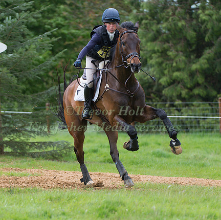 Rosalind Canter (GBR) riding Las Vegas 200