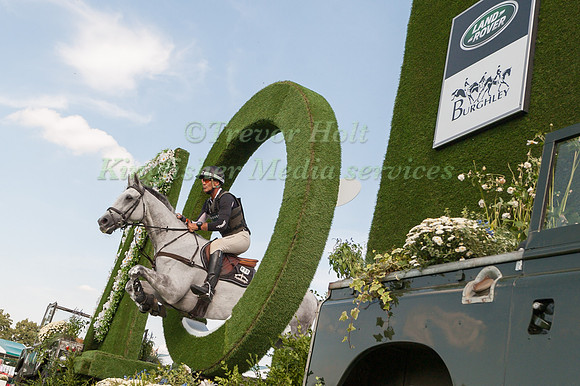 ANDREW NICHOLSON (NZL) AND SWALLOW SPRINGS