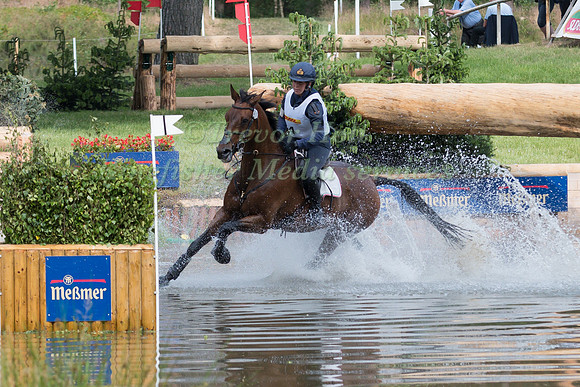 VITTORIA PANIZZON (ITA) AND CHEQUERS PLAY THE GAME