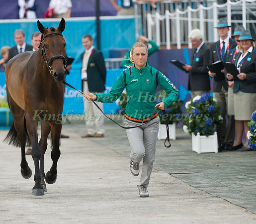 Camilla Speirs and  Portersize Just a Jiff