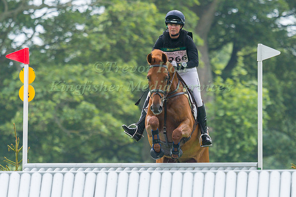 PIGGY FRENCH (GBR) AND HIGHDOWN MARCH