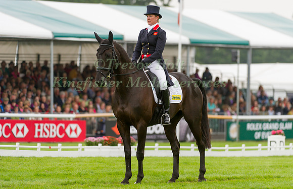 Nicola Wilson and Opposition Buzz