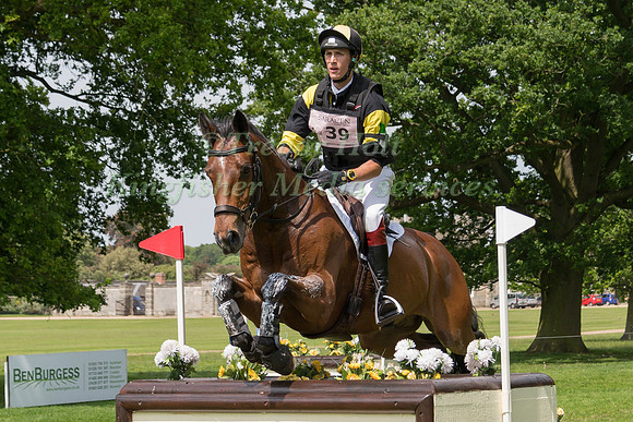 WILL RAWLIN (GBR) AND V.I.P VINNIE