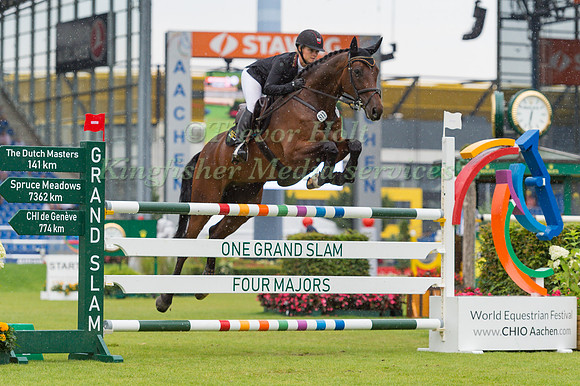 JULIA KRAJEWSKI (GER) AND CHIPMUNK FRH