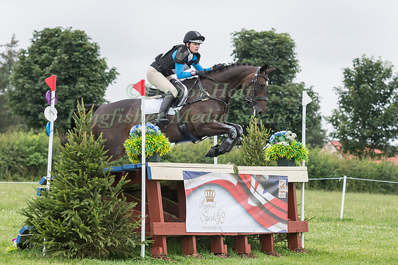 CLAIRE DUFFIN AND VIVIENNE DU CAREL