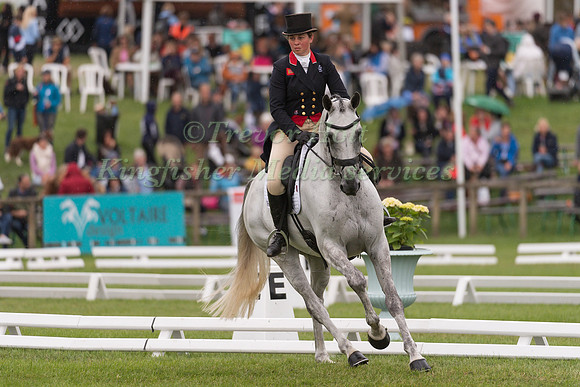 KITTY KING (GBR) AND VENDREDI BIATS