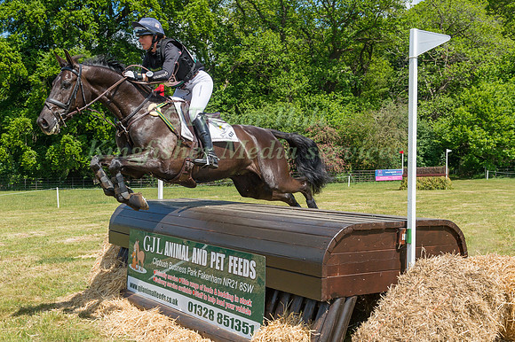 PIGGY FRENCH (GBR) AND FIRST LANCER