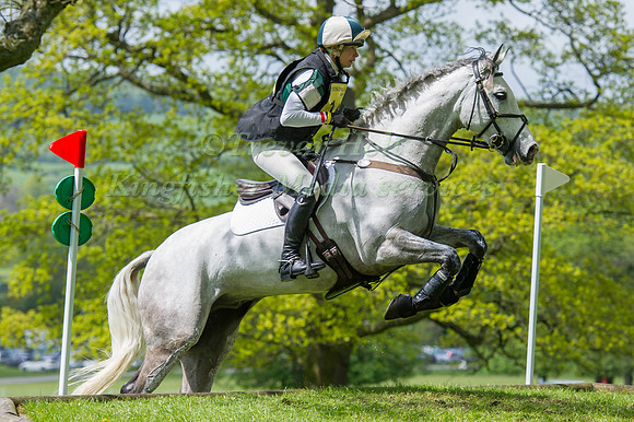 Jodie Seddon riding  SKIES THE LIMIT III